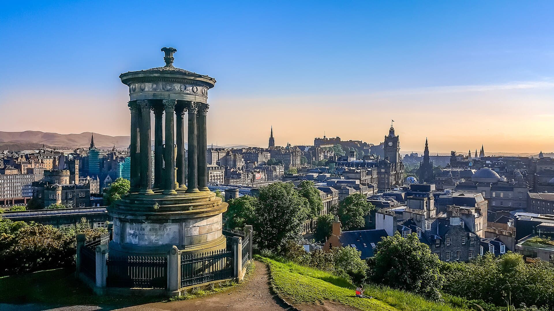 Edinburgh city skyline