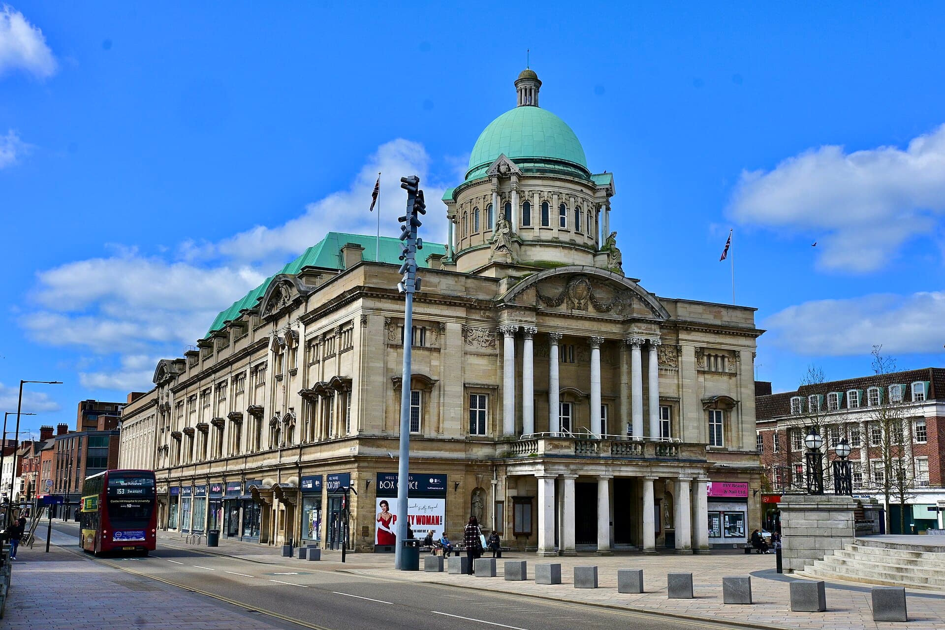 Hull city skyline